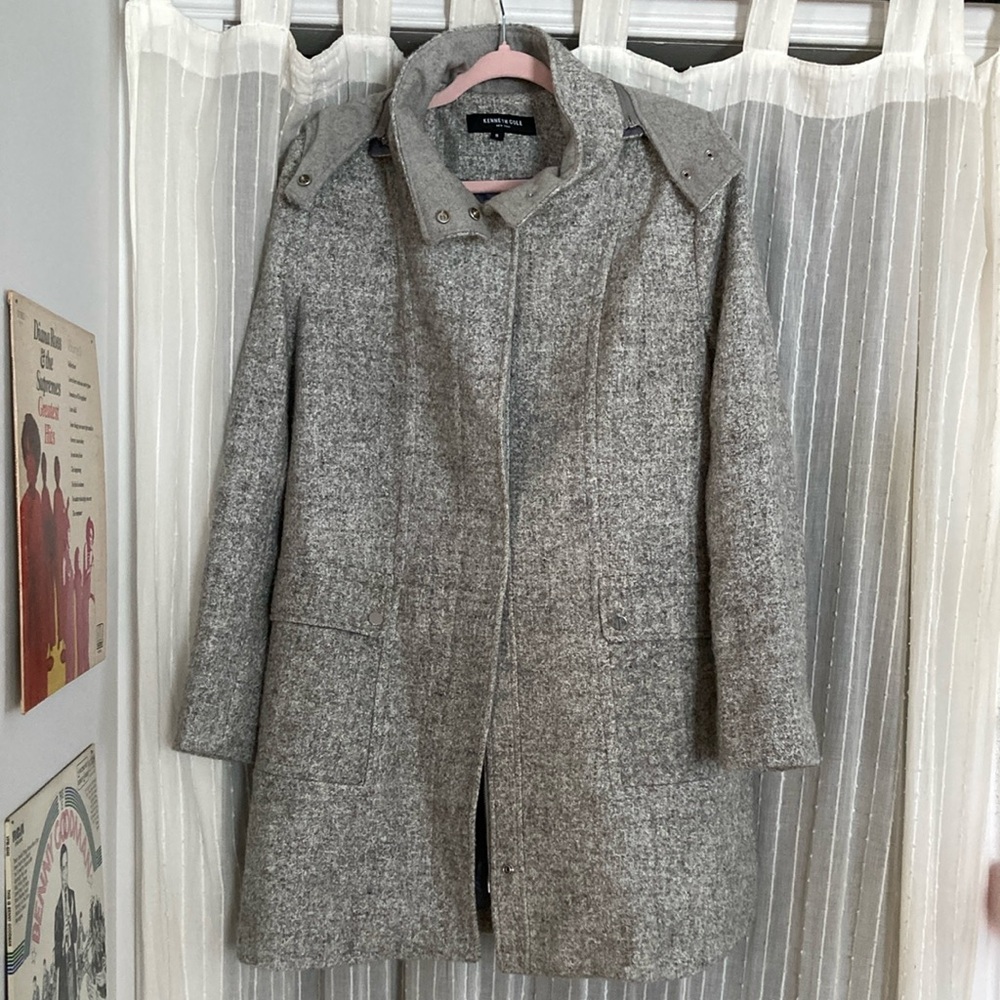 Kenneth Cole New York Grey Wool Blend Pea Coat. Size: S